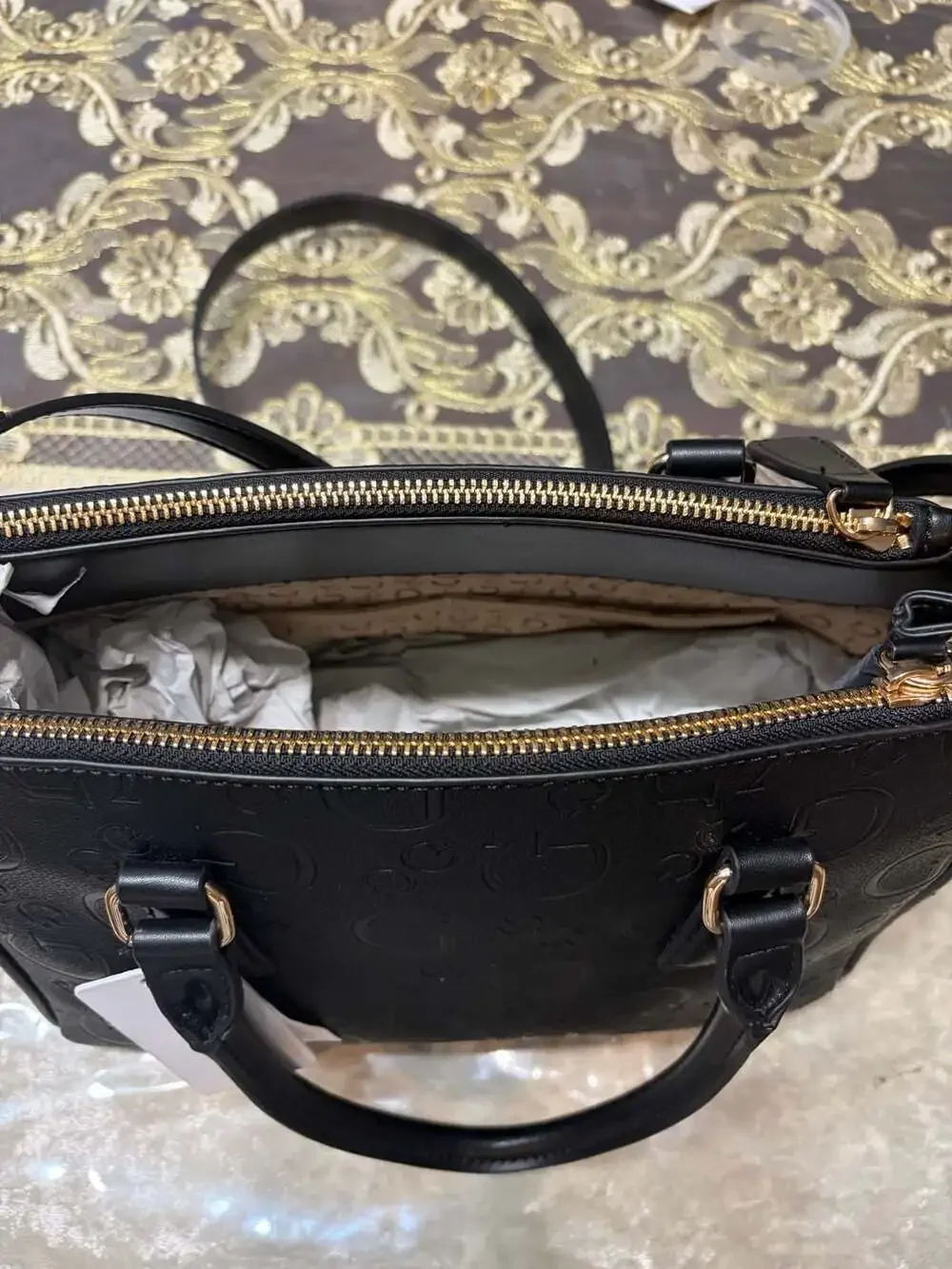 Guess grimball satchel